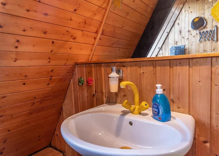 50159 Catharina Nyaraló